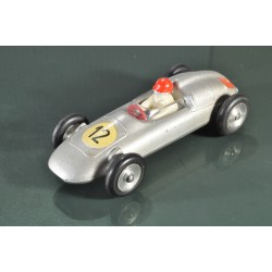 Solido "Serie 100" 117 1:43 Porsche FII F2 - argent 12