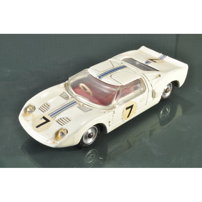 Dinky Toys GB 215 Ford GT40 Le Mans 7