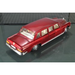 Dinky Toys GB 128 Mercedes-Benz 600 Limousine - rouge metallique