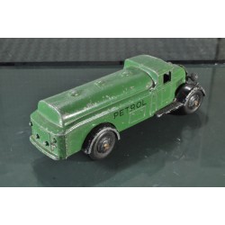 Dinky Toys GB 25D Petrol Tanker / Citerne