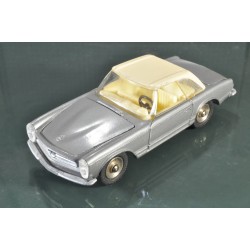 Dinky Toys France 516 1:43...