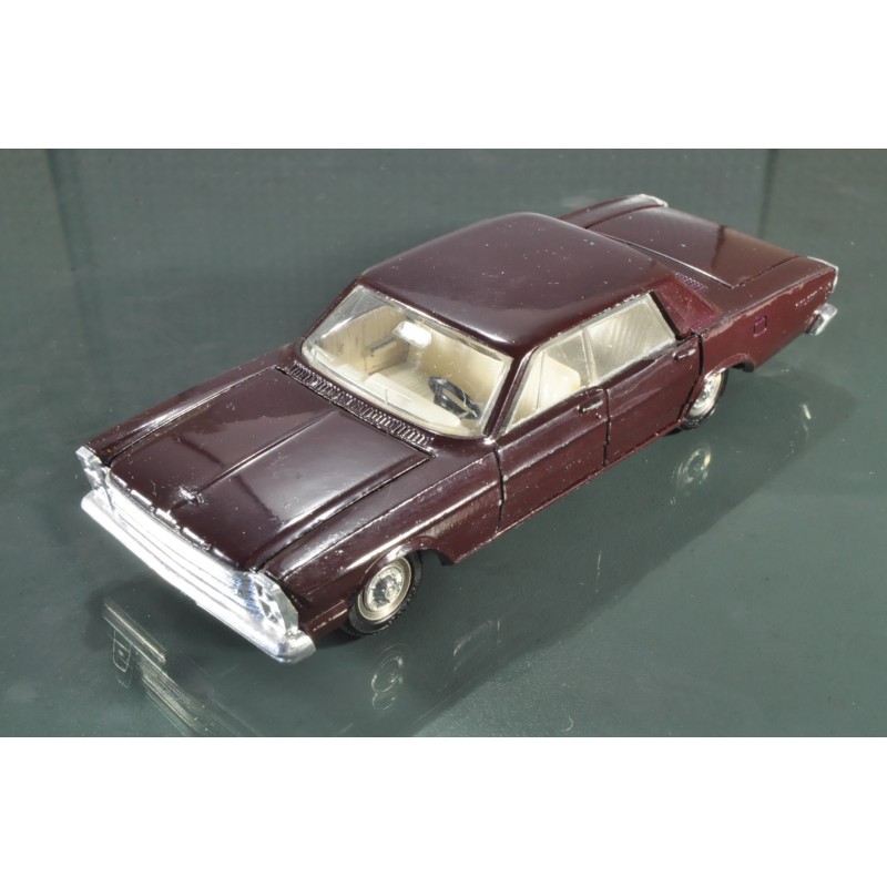 Dinky Toys France 1402 1:43 Ford Galaxie 500