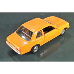 Dinky Toys France 1543 1:43 Opel Ascona