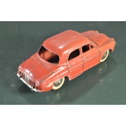 Dinky Toys France 24E Renault Dauphine - rouge