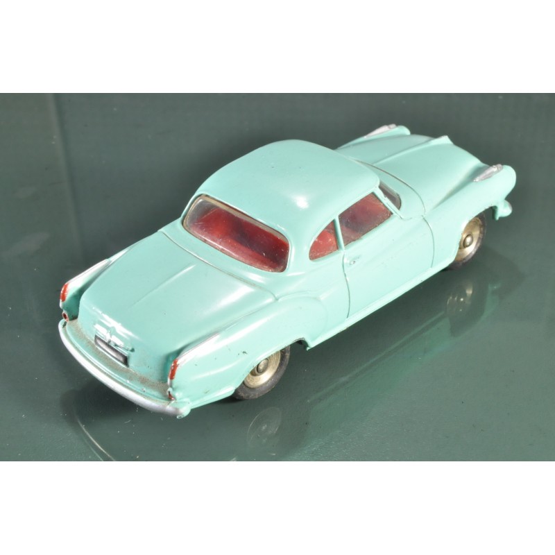 BORGWARD ISABELLA Coupè, Vintage Dinky toys 549, NMint