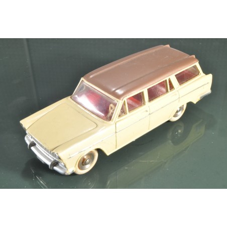 Dinky Toys France 548 Fiat 1800 Familiale