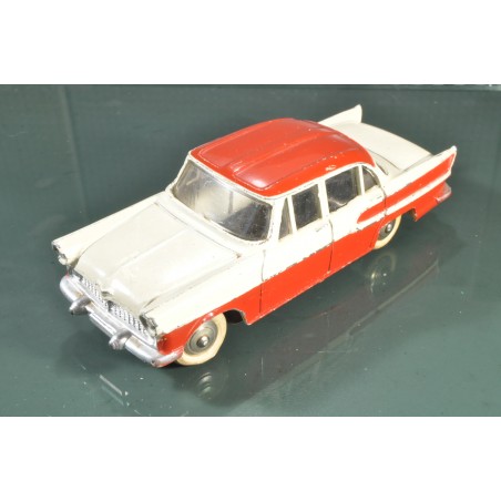 Dinky Toys France 24K Simca Chambord